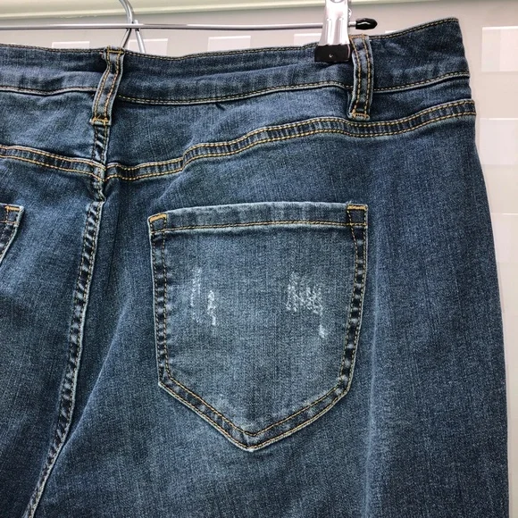 🎉3HP🎉 LANE BRYANT Low Rise Boyfriend Jeans Distressed Deconstructed Stretch 16 - Picture 13 of 16